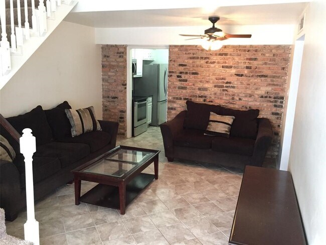 Foto del edificio - 2507 Montrose Blvd