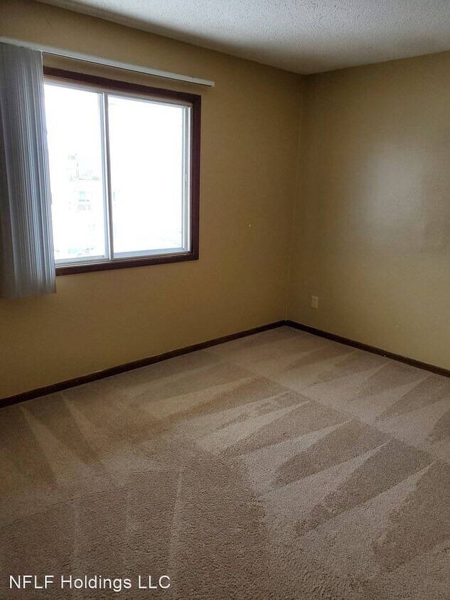 Foto del edificio - 306 S J St