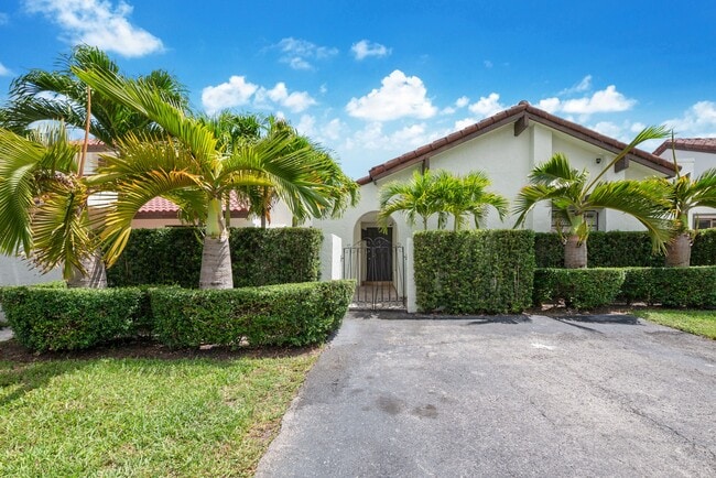 Photo - 11311 SW 134th Ave Townhome