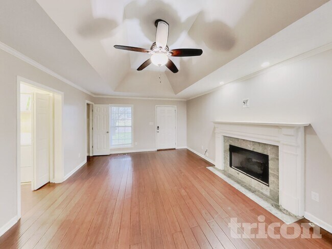 Building Photo - 146 Abbey Rd