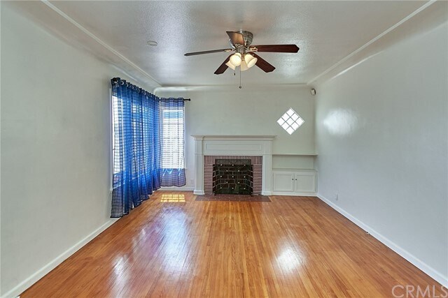 Building Photo - 1347 W 162nd St