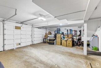 Building Photo - 3322 Pine Hill Rd