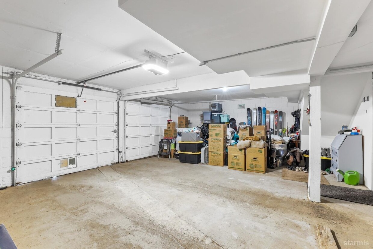 Foto principal - 3322 Pine Hill Rd