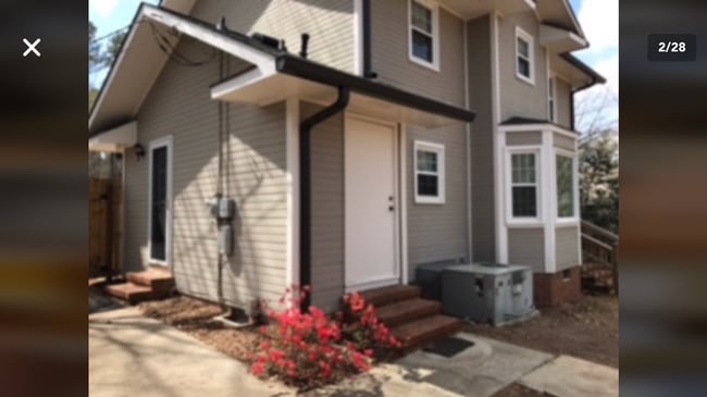 Building Photo - 180 Holly Ct