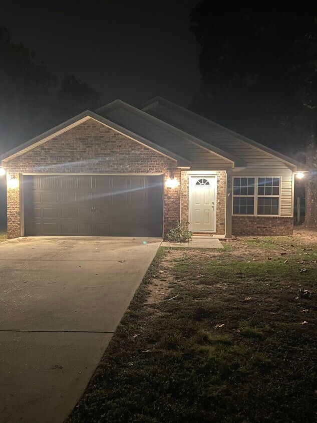 202 McArthur St, Crestview, FL 32539 House Rental in Crestview, FL