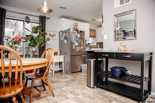 Foto del edificio - Condo Located on Cool Creek Golf Course