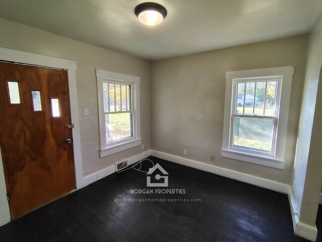 Foto del edificio - 1214 E 18th St