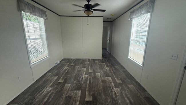 Foto del edificio - 5 Winesap Ln