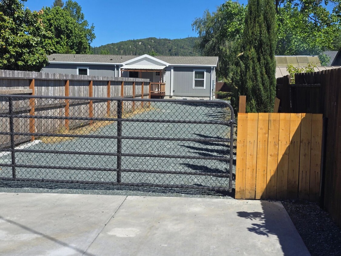 3 bed 2 bath Family Home for Rent in Gran... - 3 bed 2 bath  Family Home for Rent in Gran...