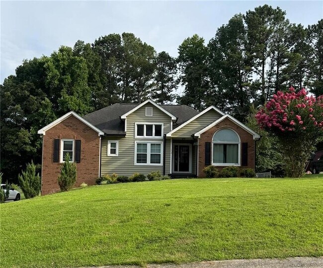 Building Photo - 154 Camden Woods Dr