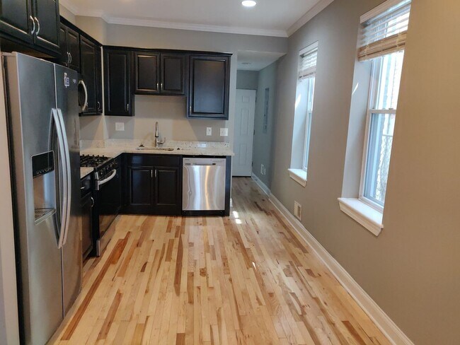 Foto del edificio - Charming 2BD/3.5BA Townhome in Highlandtown, Baltimore, MD!