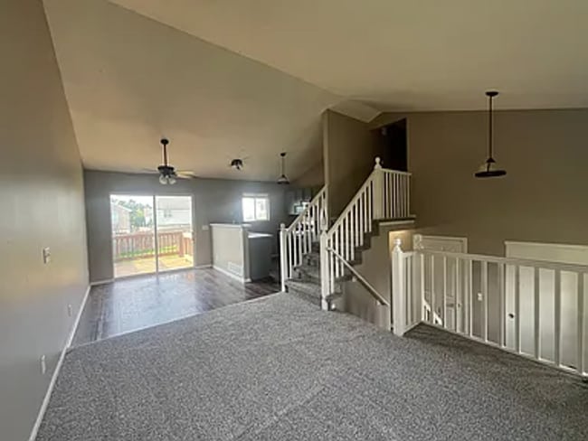 Foto del edificio - 17737 Olive St