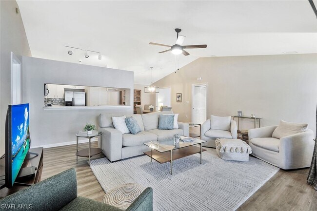 Foto del edificio - 4181 Lake Forest Dr