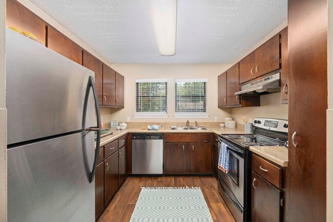 Building Photo - MAA Windridge