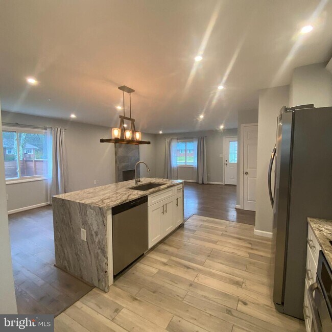 Building Photo - 4101 Tahoe Ct