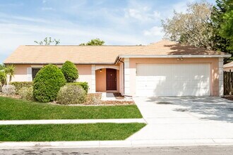 Building Photo - 3116 S Horizon Pl