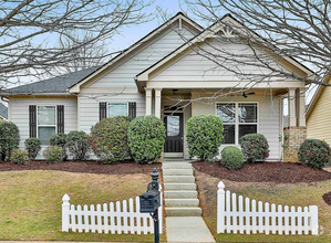 Building Photo - 108 Majestic Dr
