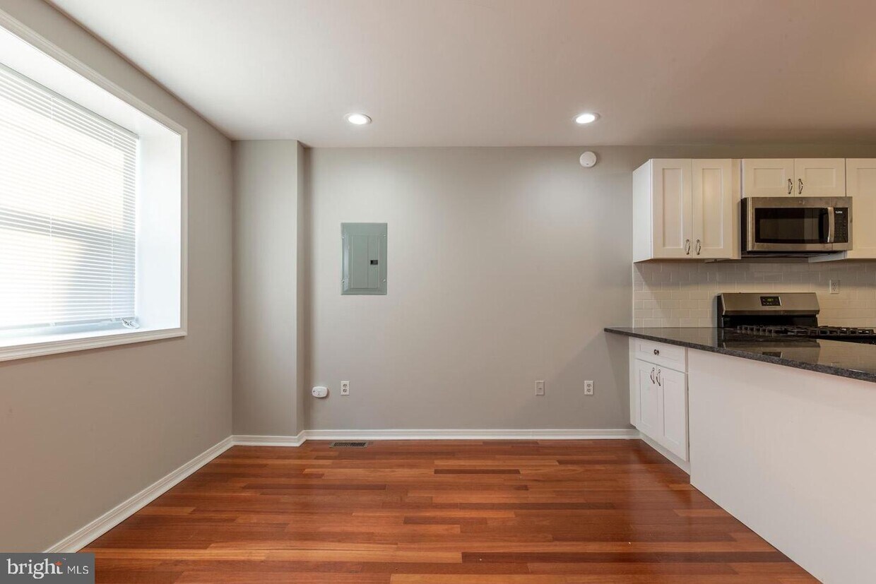 1830 S 9th St Unit 1, Philadelphia, PA 19148 Room for Rent in