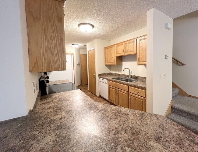 Foto del edificio - 15525 Sodium St NW