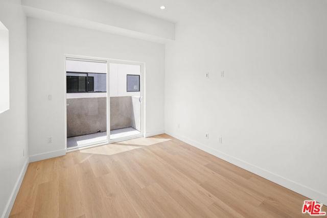 Foto del edificio - 11010 Hortense St