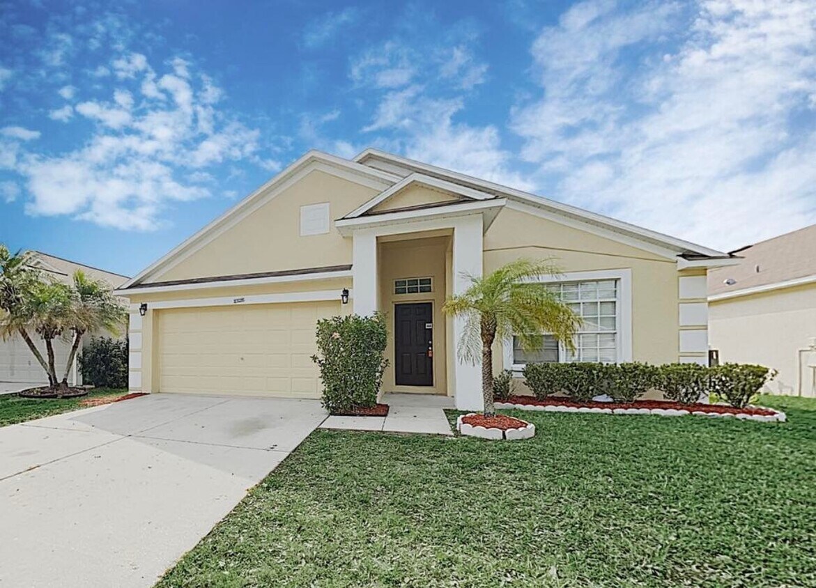 Foto principal - 8326 Canterbury Lake Blvd