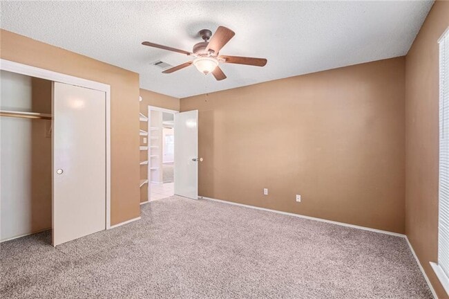 Building Photo - 2203 N Shields Dr