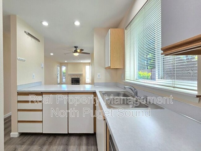 Foto del edificio - 7017 210th St SW