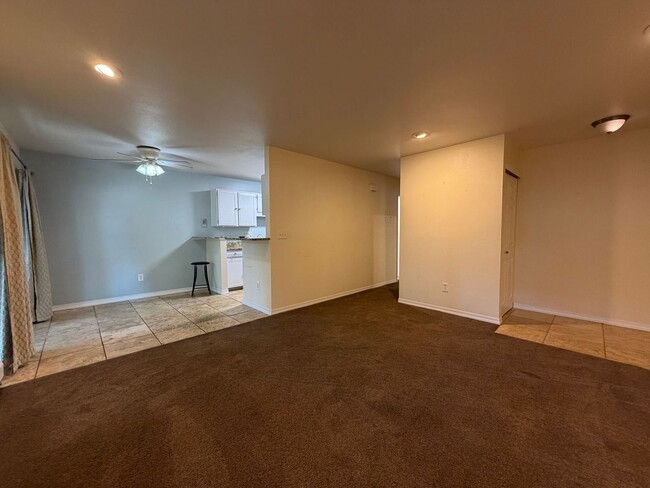 Building Photo - 1114 Centaur Cir