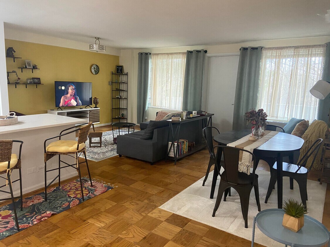 Foto principal - 4501 Arlington Blvd