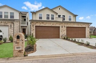 Building Photo - 14833 Spica Ct