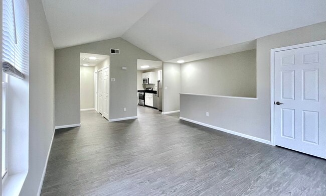 Building Photo - 68 W Main St