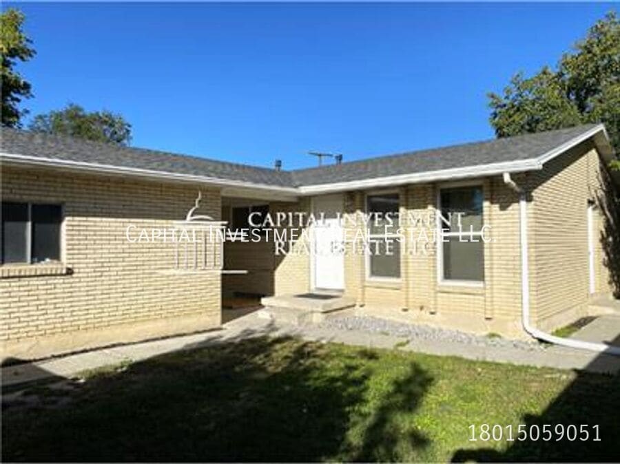 Photo - 7669 Birch St-
