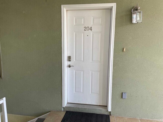 Foto del edificio - 5402 Marcella Ave