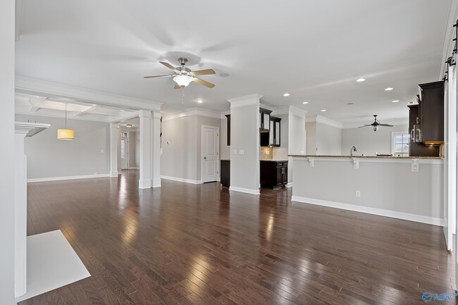 Building Photo - 16183 Evarard Dr NW