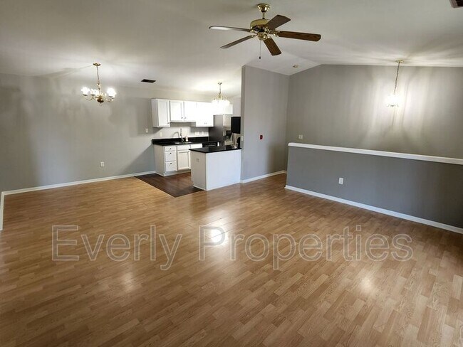 Foto del edificio - 7301 98th Ave