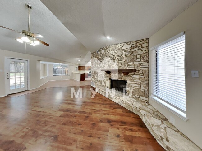 Building Photo - 7415 Peaceful Meadows