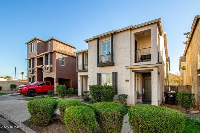 Foto del edificio - 6609 W Johnson St
