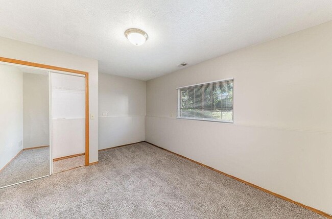 Foto del edificio - 3429 W Michigan Ave