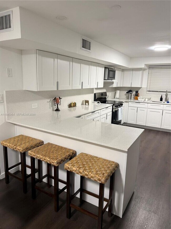 Foto del edificio - 2036 NE 21st Ave