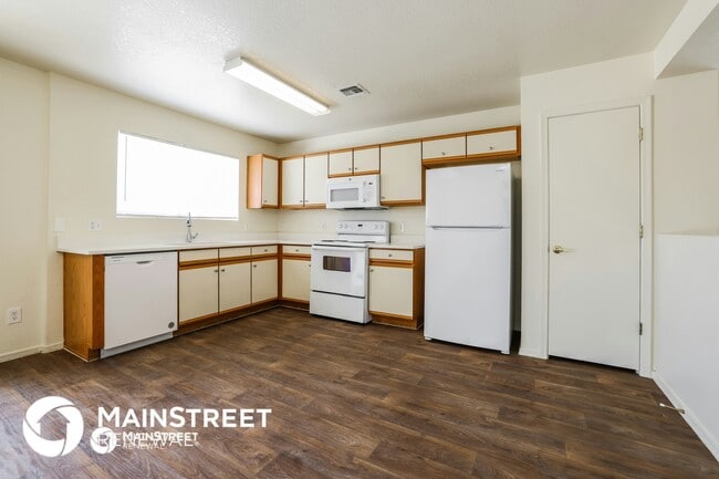 Foto del edificio - 5434 S Monrovia Ave