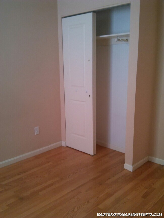 Foto del edificio - 52 Brooks St