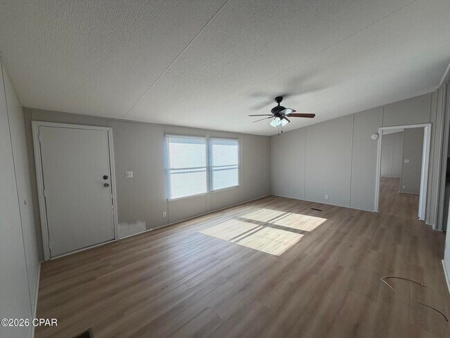 Foto del edificio - 4013 W 24th Ct