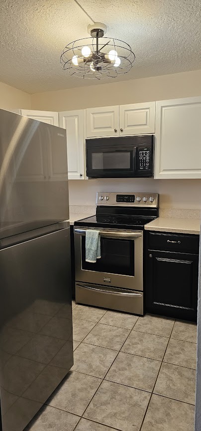 Stainless steel appliances - 8101 Heatherwood Dr