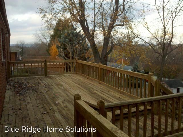 Building Photo - 3 br, 1.5 bath House - 1016 W. Skyline Drive