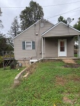 Building Photo - 808 D St