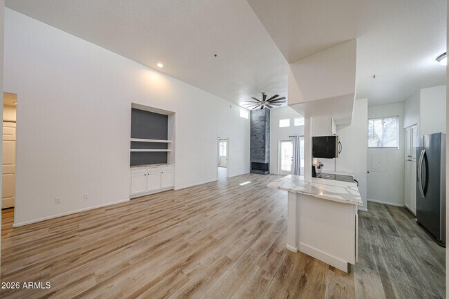 Foto del edificio - 11333 N 92nd St