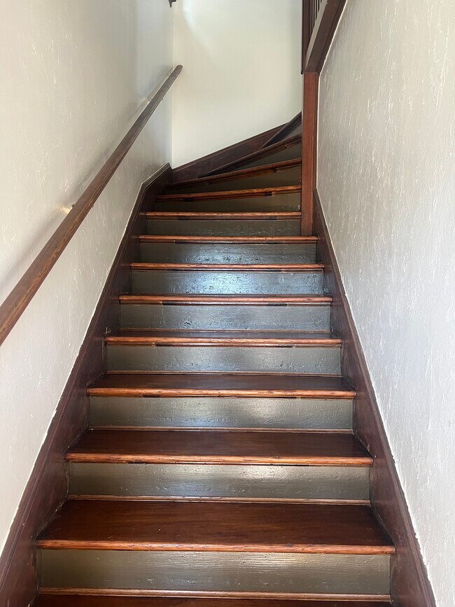 Stairs - 1030 47th St