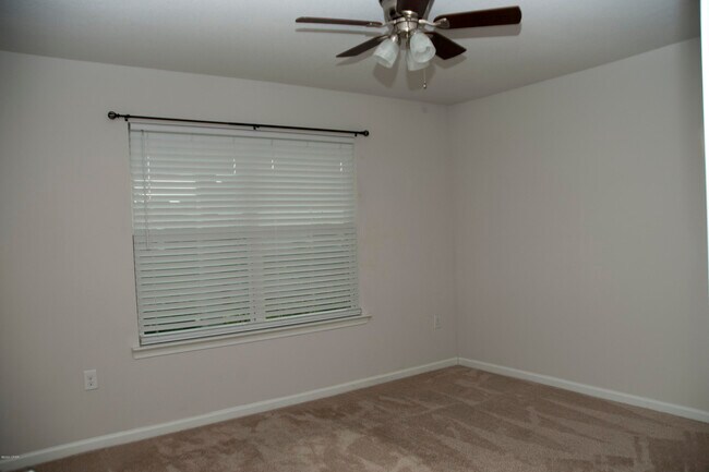 Building Photo - 133 Osprey Lake Rd