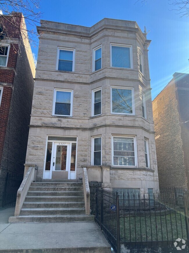 Building Photo - 6327 N Lakewood Ave