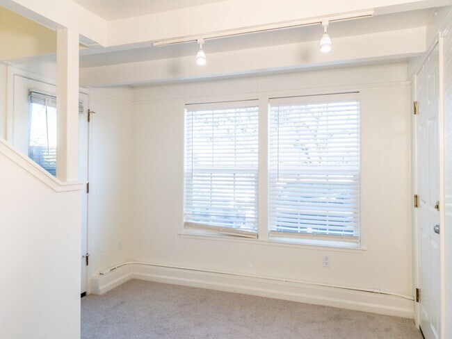 Foto del edificio - 961 Central Ave